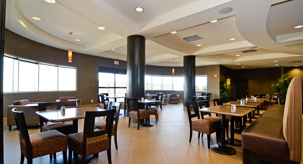 dining area of Liberty Lounge
