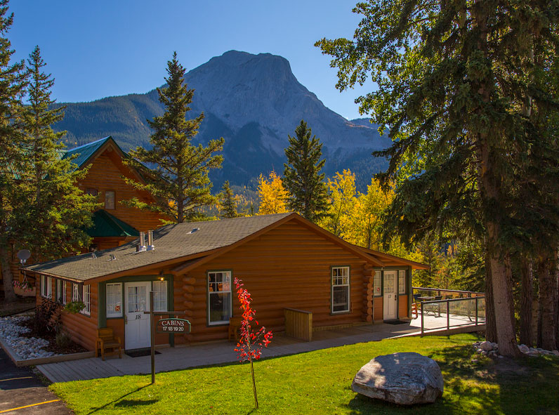 Heritage Cabin - Property View