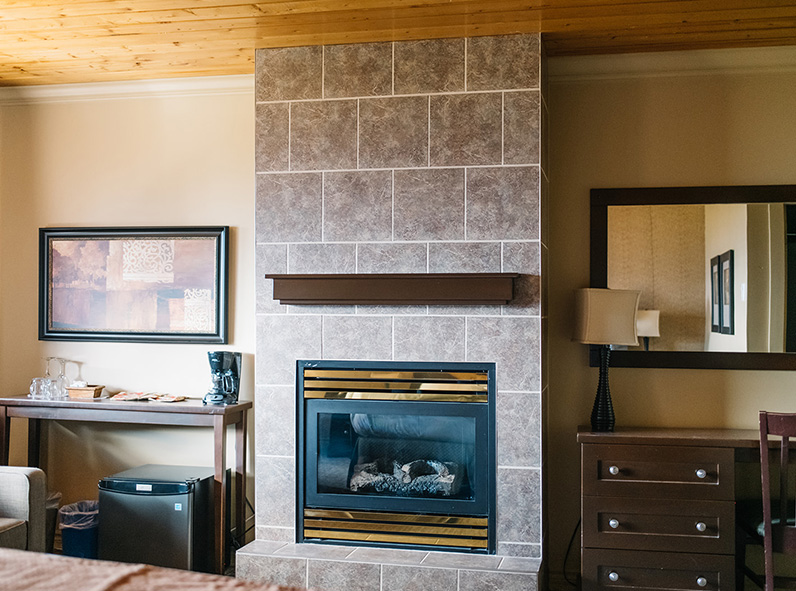 Mountain View Lodge Room Bathroom
