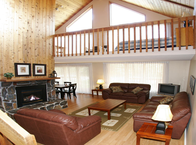 Chalet #140 - The Executive - Three Bedroom