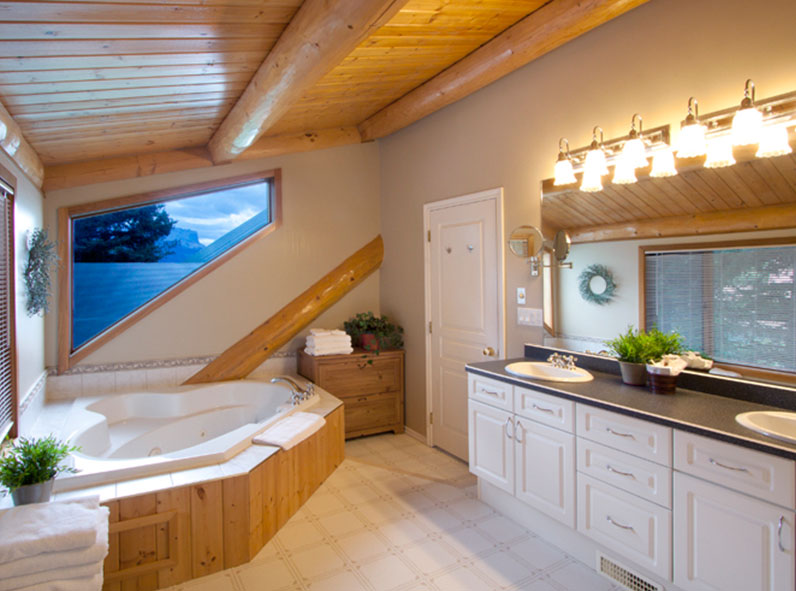 Chalet #131 - The Roche Perdrix Chalet - Three Bedroom
